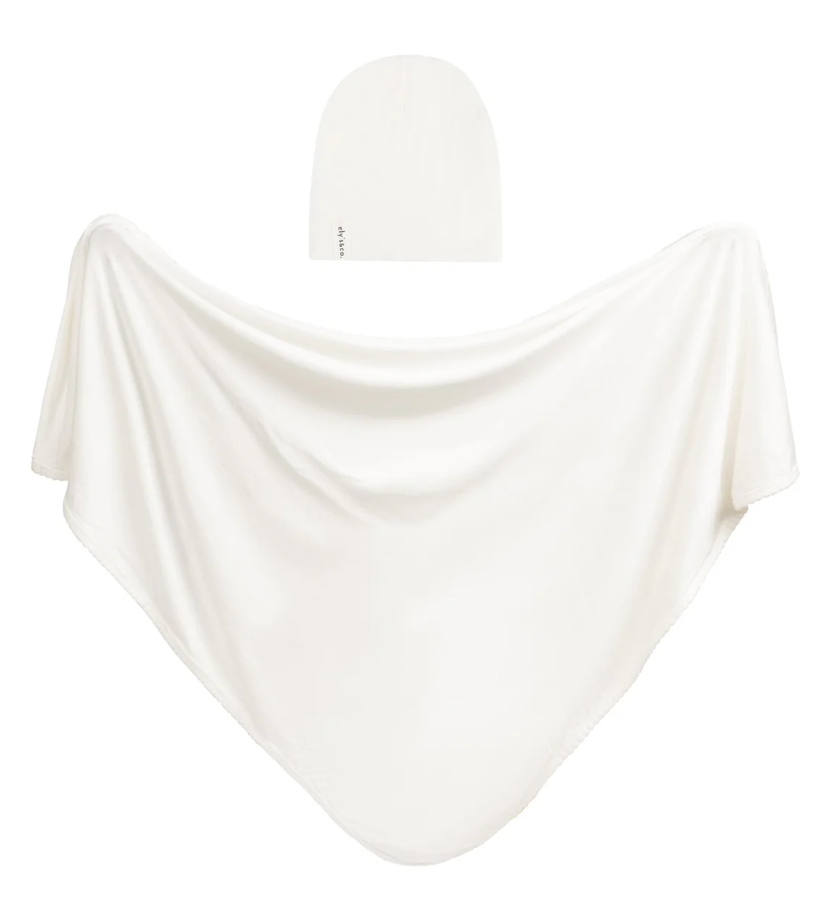 Model Swaddle +Beanie Set In Gift Box