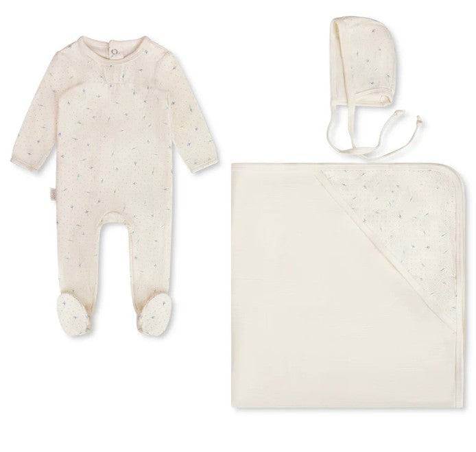 Ribbed Leaf Layette Set